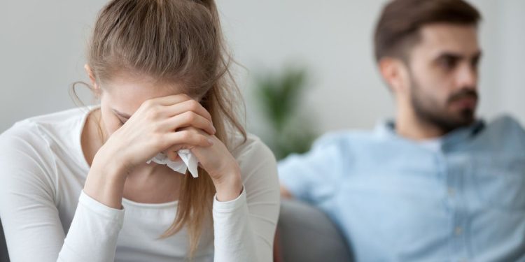 Relatieproblemen aanpakken jonge ouders